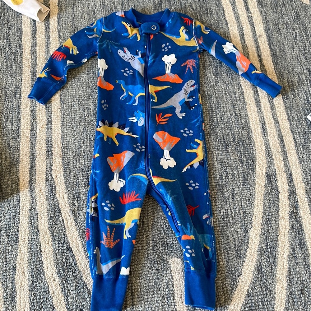 Hannah Andersson Dino Jammie’s
